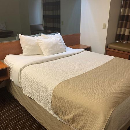 Microtel Inn & Suites By Wyndham Rice Lake Εξωτερικό φωτογραφία