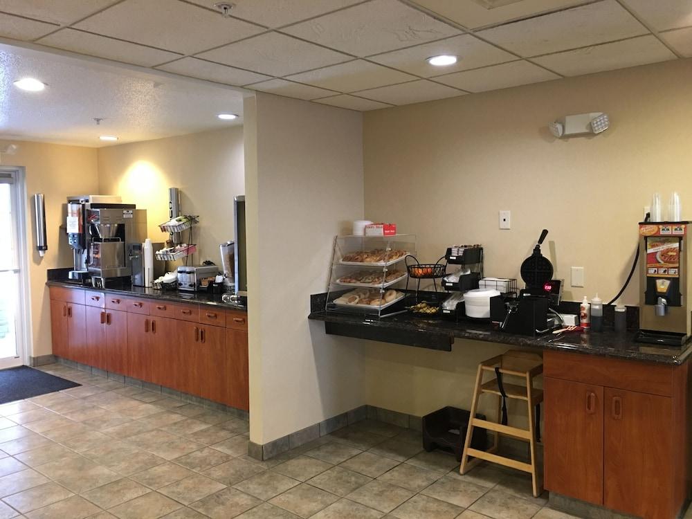 Microtel Inn & Suites By Wyndham Rice Lake Εξωτερικό φωτογραφία