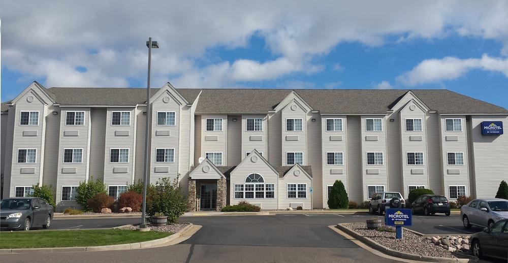 Microtel Inn & Suites By Wyndham Rice Lake Εξωτερικό φωτογραφία