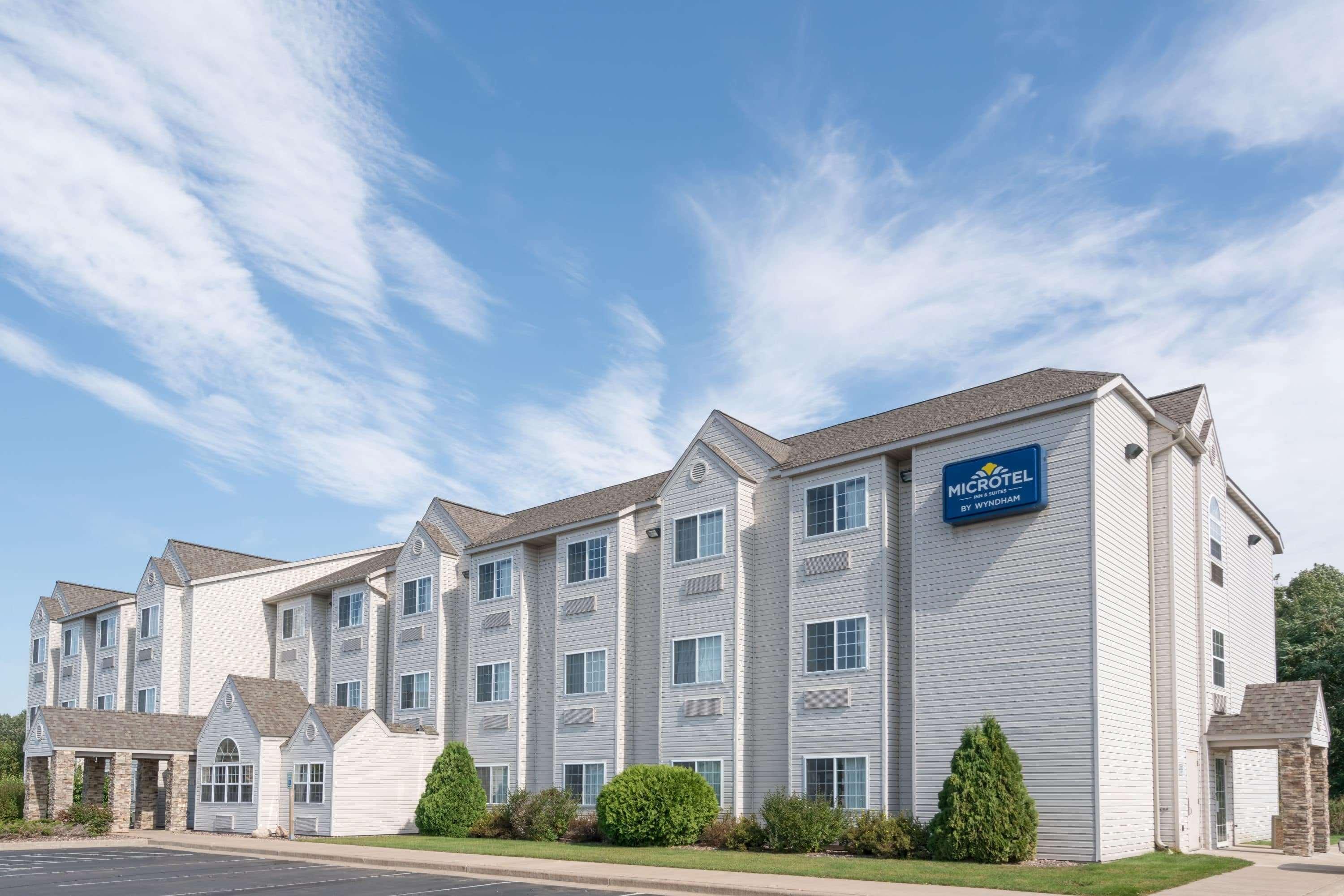 Microtel Inn & Suites By Wyndham Rice Lake Εξωτερικό φωτογραφία