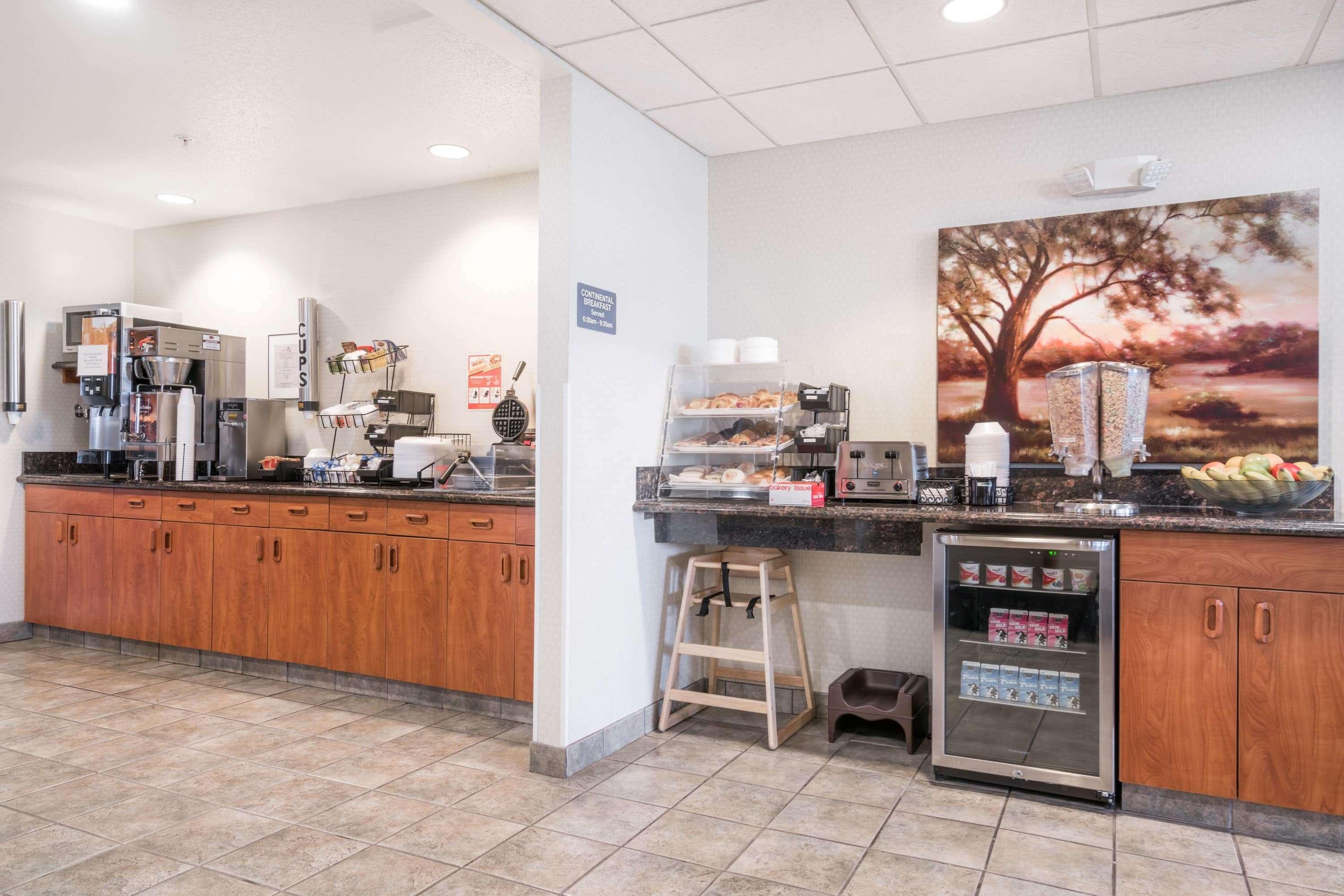 Microtel Inn & Suites By Wyndham Rice Lake Εξωτερικό φωτογραφία