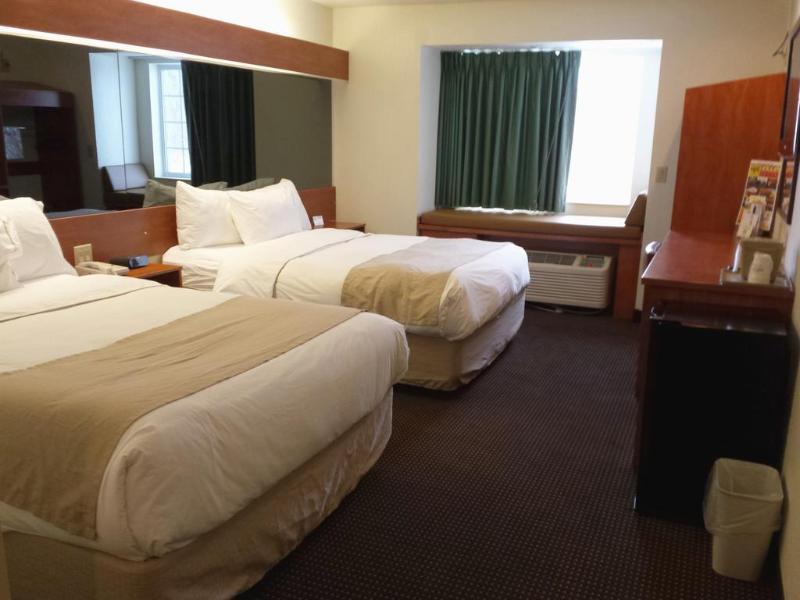 Microtel Inn & Suites By Wyndham Rice Lake Εξωτερικό φωτογραφία