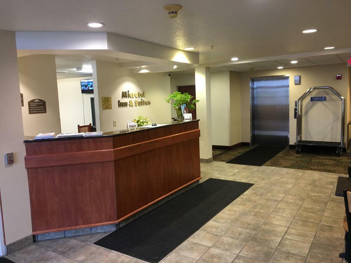 Microtel Inn & Suites By Wyndham Rice Lake Εξωτερικό φωτογραφία